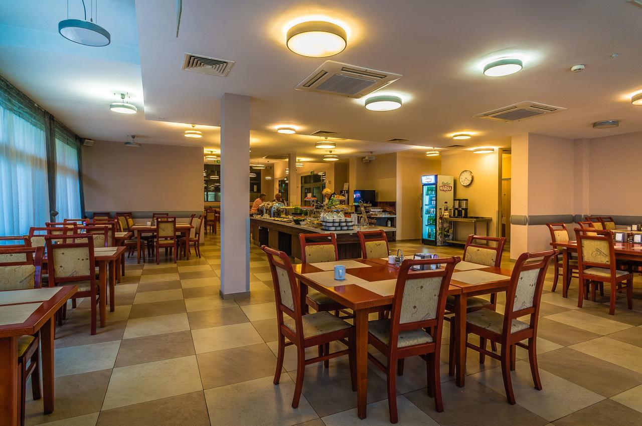 Hotel ***Nat Świnoujście Buitenkant foto