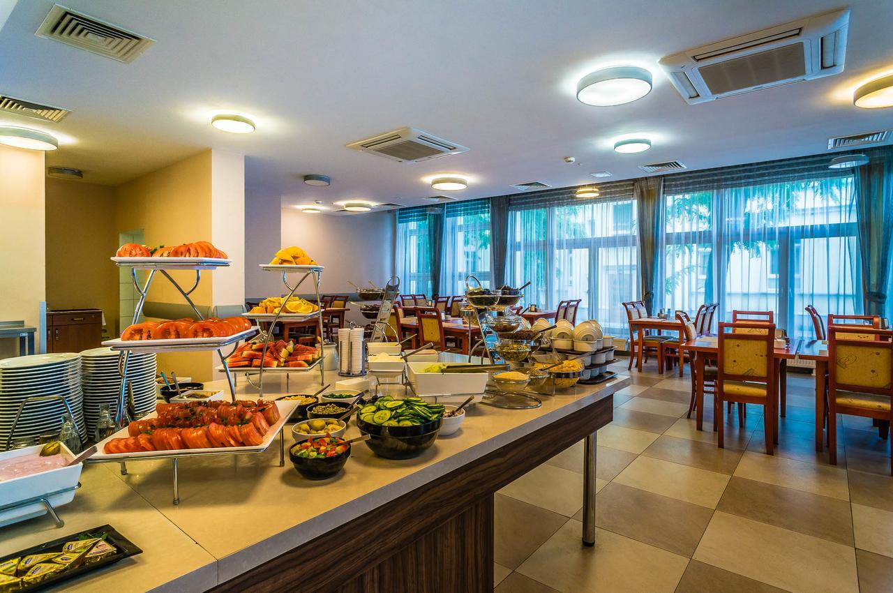 Hotel ***Nat Świnoujście Buitenkant foto